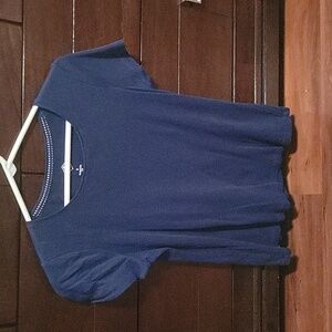 Short sleeved dark blue shirt size small